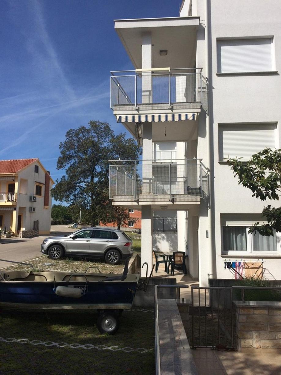 Dedic Apartment Petrcane Exterior foto